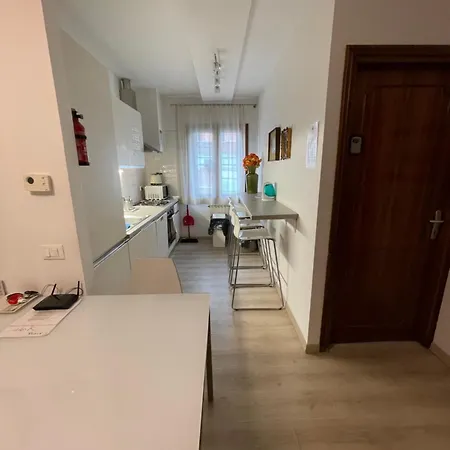 Goodvenice Canal View Harrysclass 3*