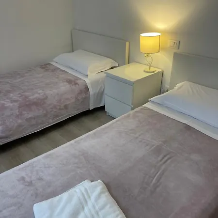 Guest house Goodvenice Canal View Harrysclass Venice